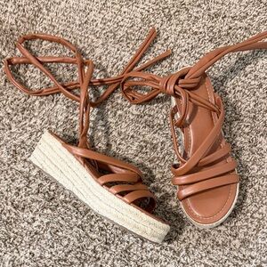 Elegant Tan Espadrille Sandals